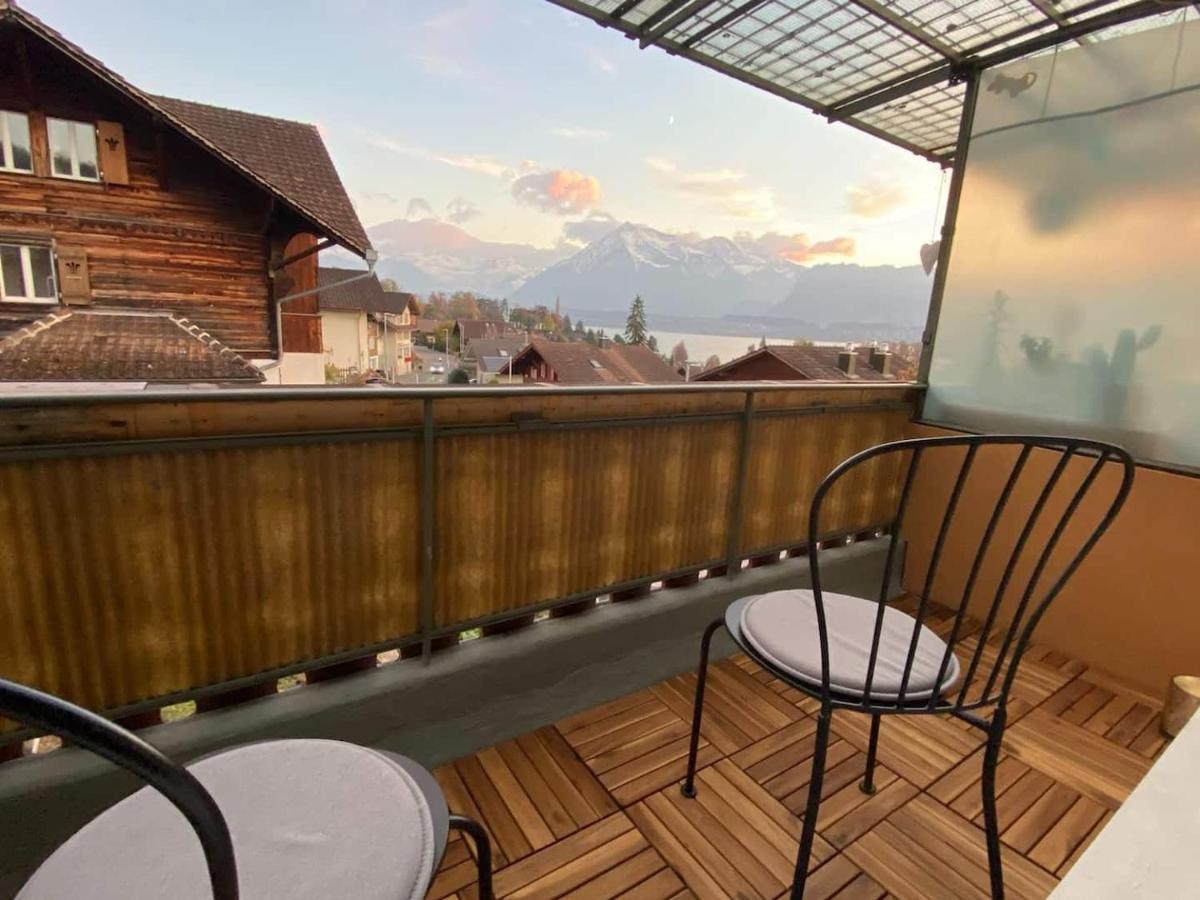 Schoene Ferienwohnung Mit Seeblick ทูน ภายนอก รูปภาพ
