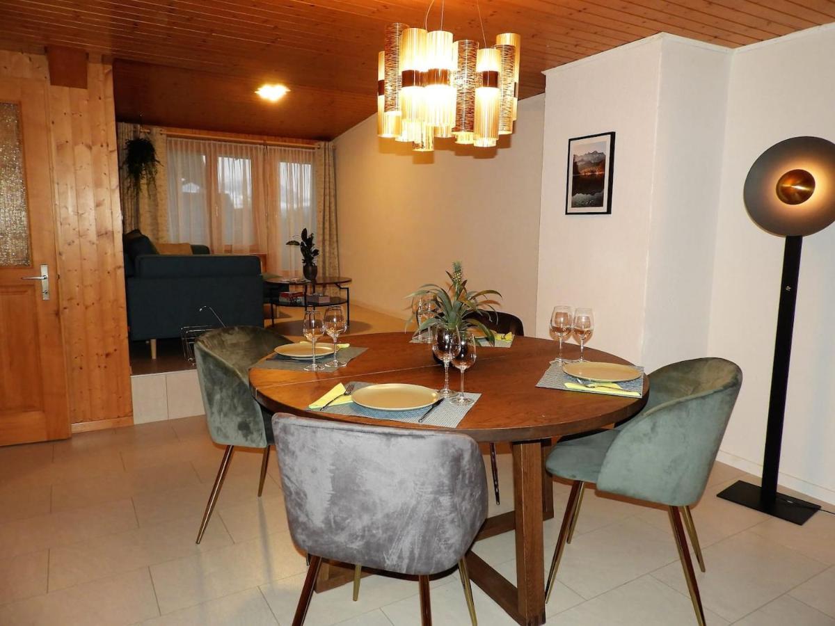 Schoene Ferienwohnung Mit Seeblick ทูน ภายนอก รูปภาพ