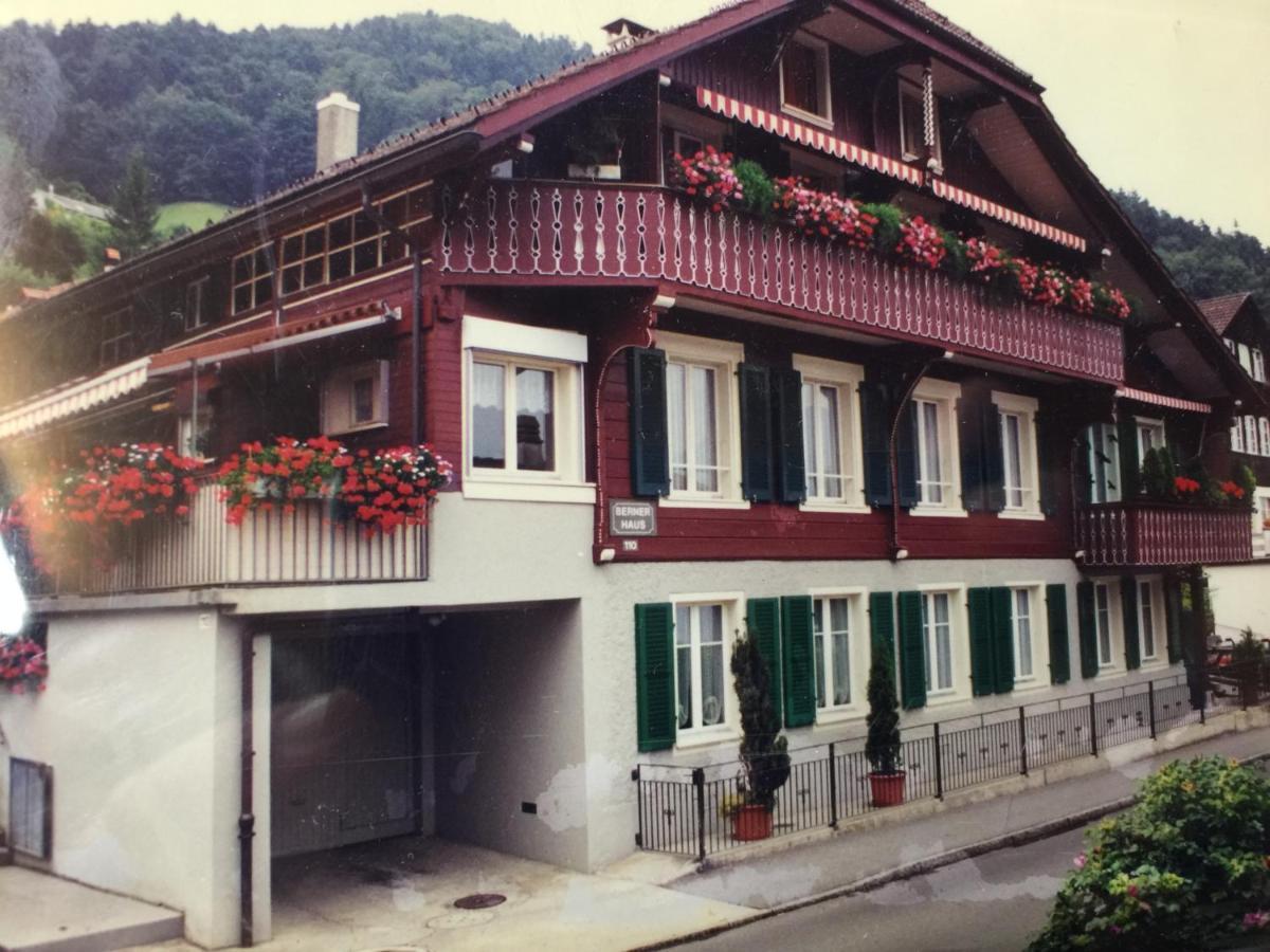 Schoene Ferienwohnung Mit Seeblick ทูน ภายนอก รูปภาพ